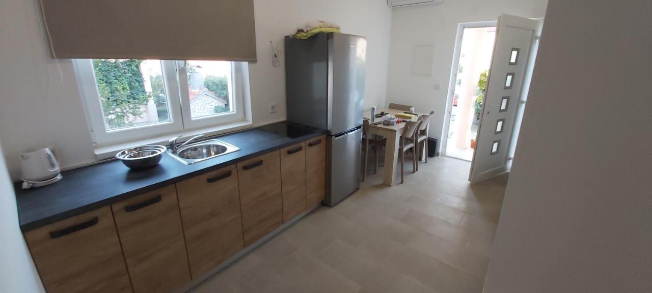 Apartment Angela Šibenik Extérieur photo